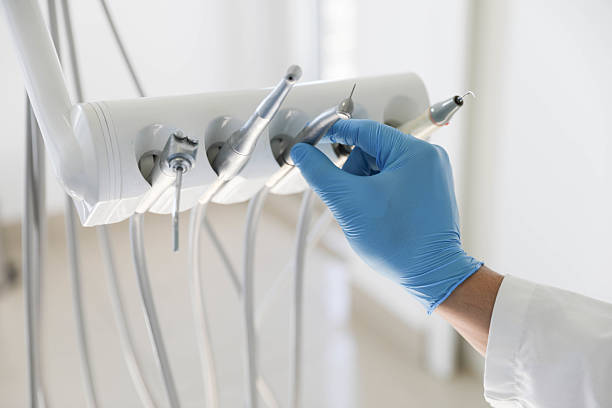 Professional Tooth Extraction technician working in Stratford, OK